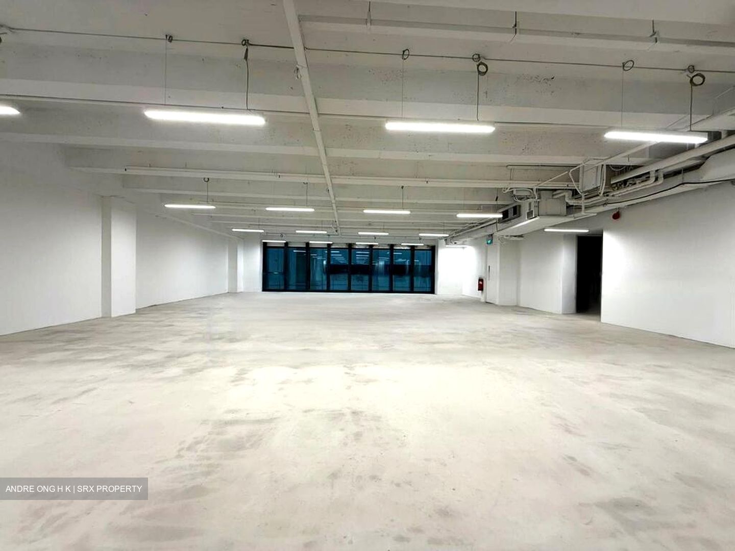 SINSOV BUILDING (D1), Office #458340791